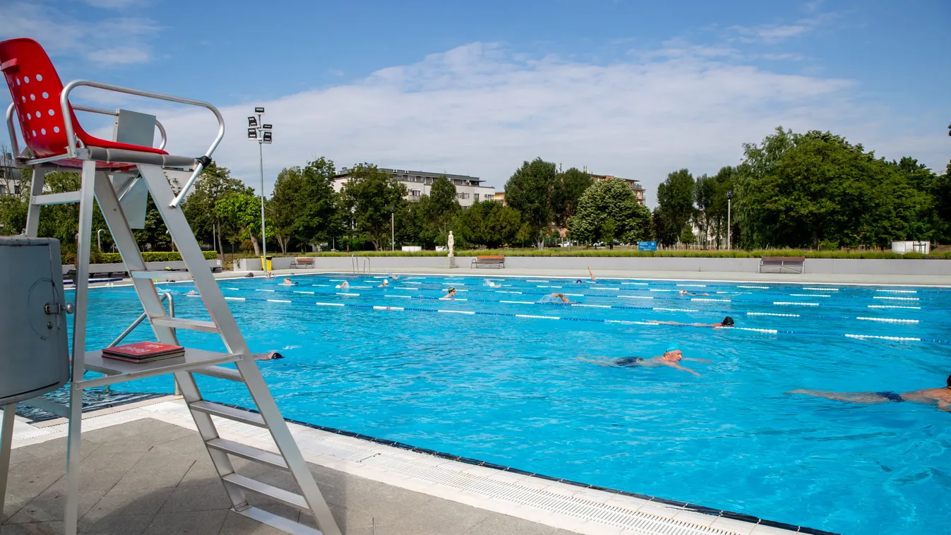 Úszni szabad, de napozni nem: a legőrültebb koronavírus szabályok