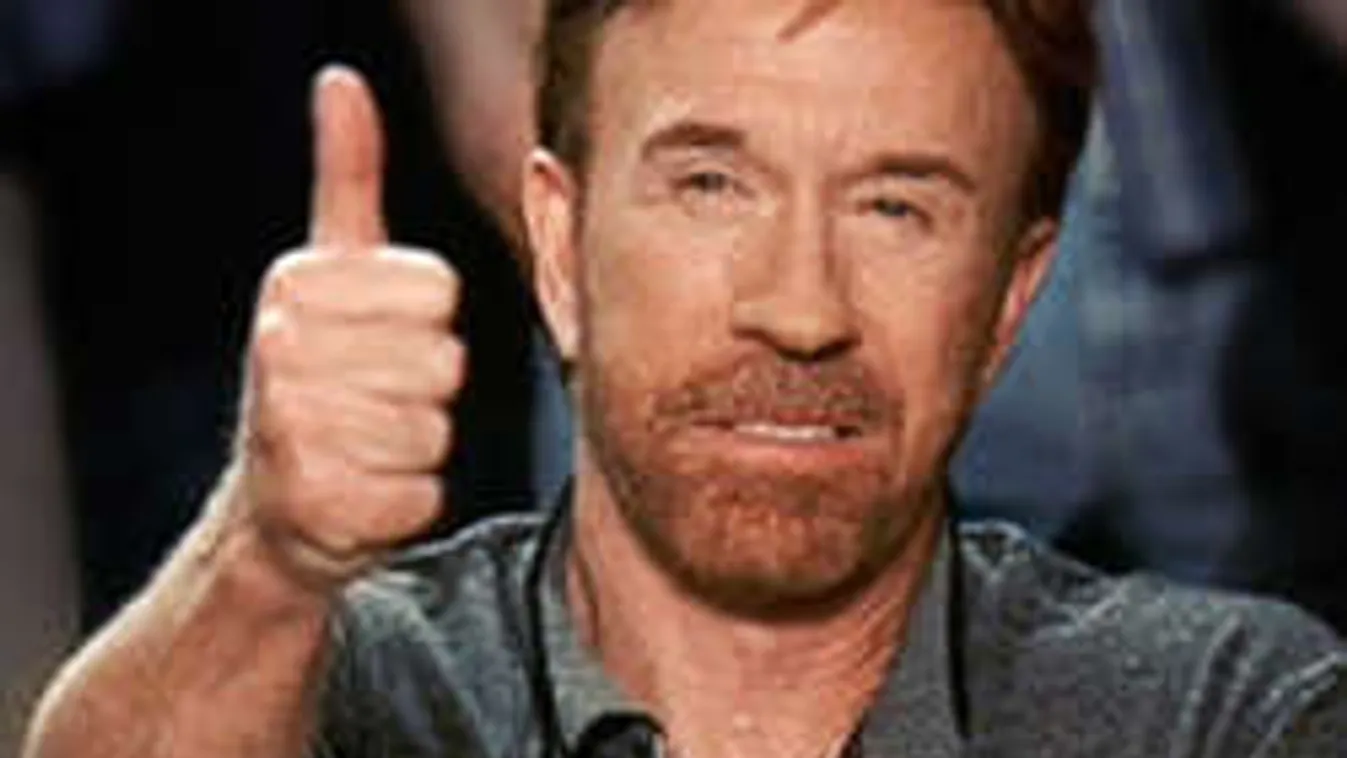 Iilyet még nem láttál. Chuck Norris üzent Kis Grófonak!