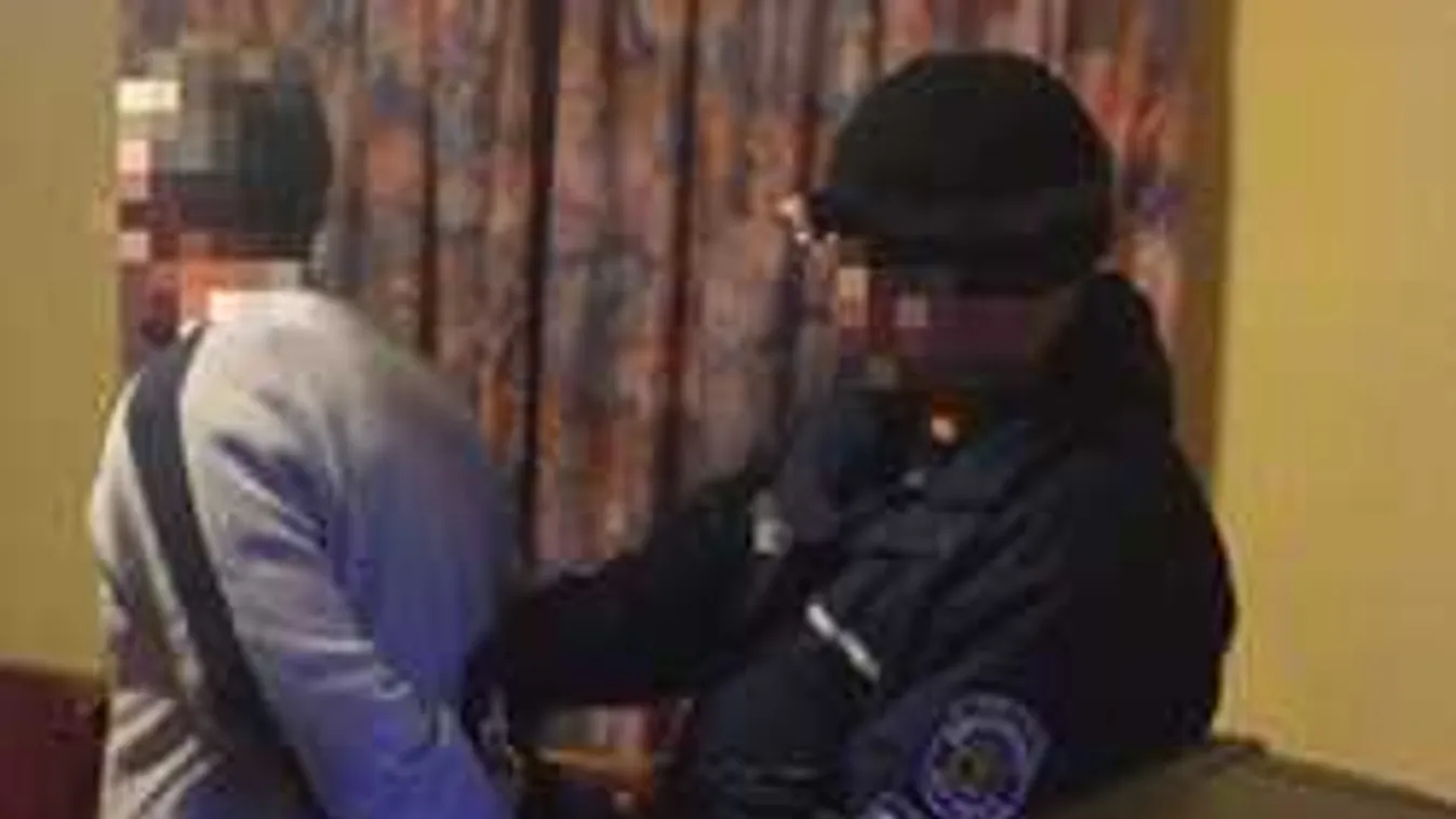 Sáros kezével takarta el lila arcát: eddig titkolt részletek a brutális gyilkosságról