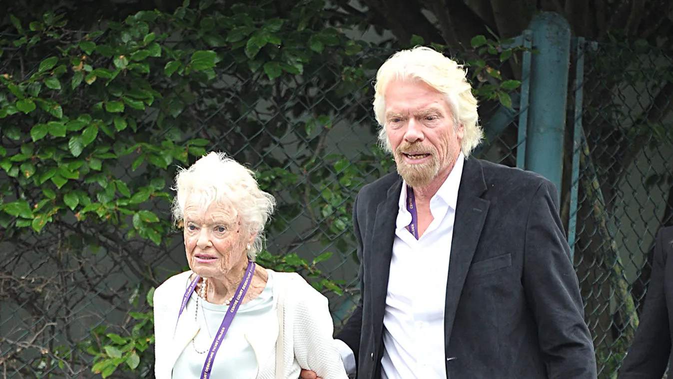 CELEBS OUTSIDE WIMBLEDON DAY 8