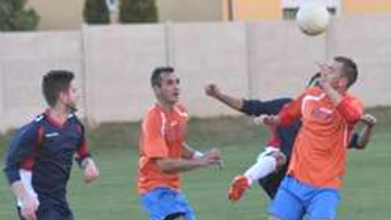 Öngyilkossággal fenyegetőzik a magyar edző