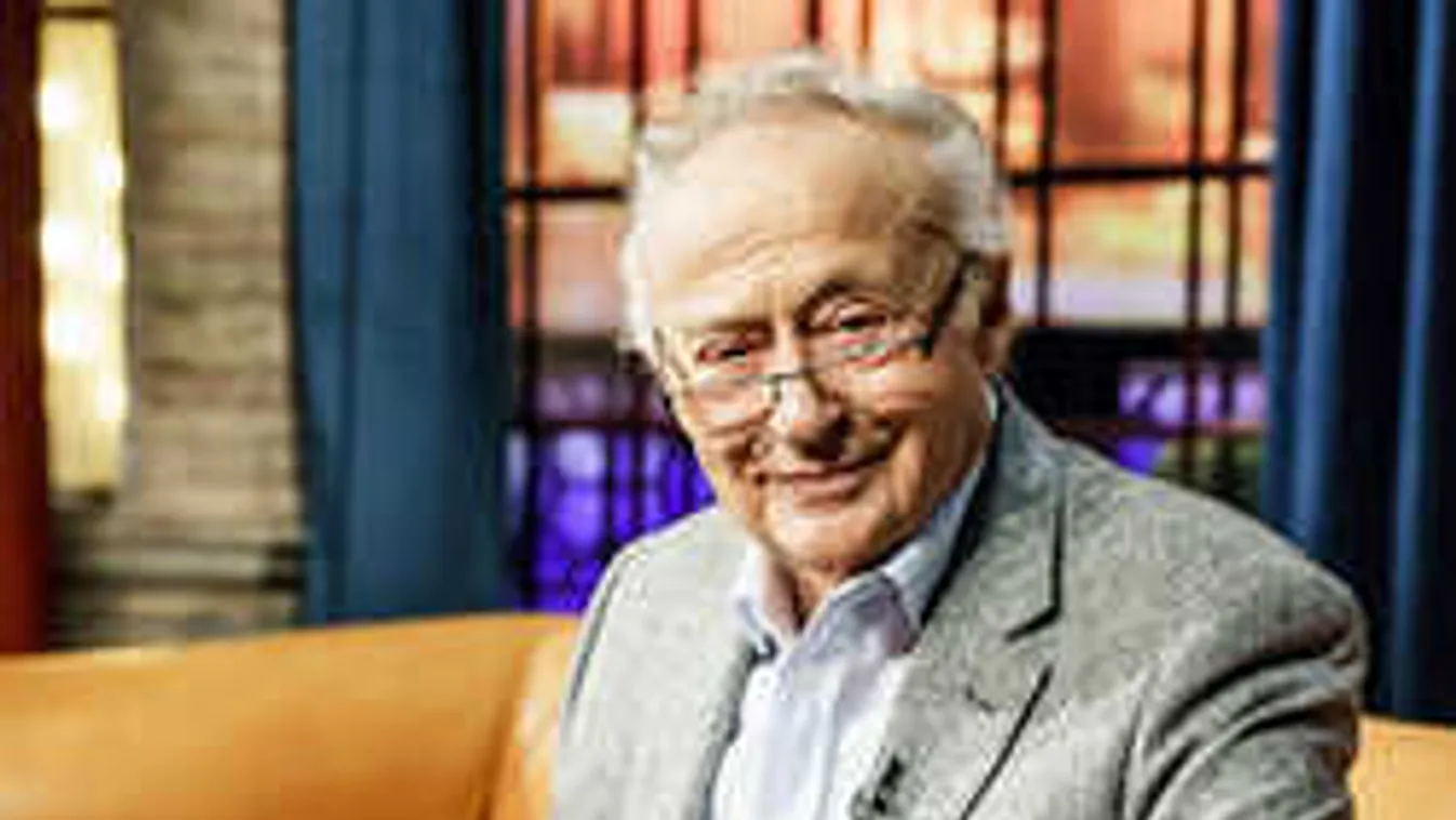 Megható gondoskodás, így ünnepelte születésnapját Sas József felesége