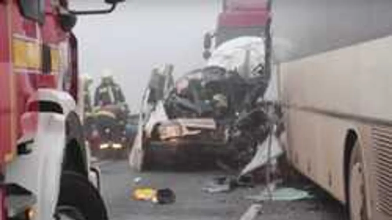 Kiderült, kik haltak meg a szombati, Szolnoknál történt balesetben