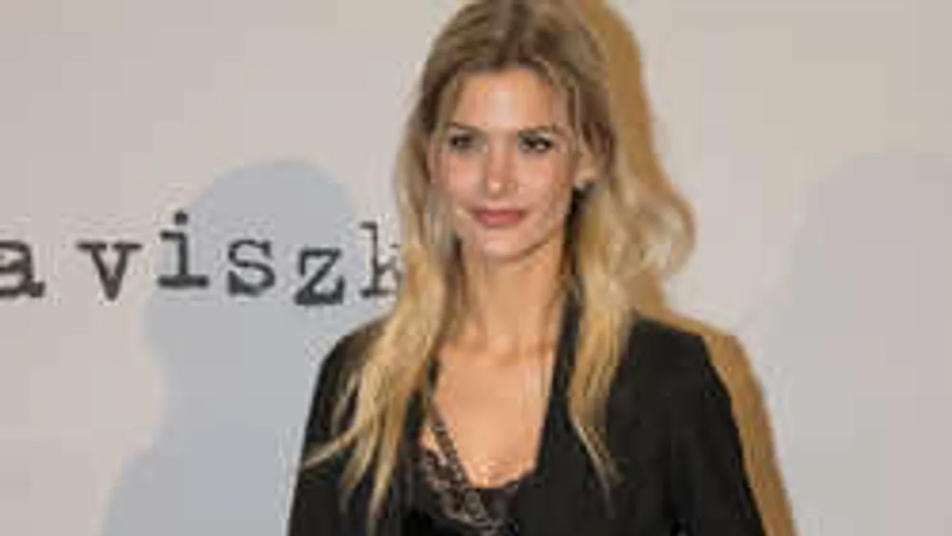 Óriási bejelentést tett Weisz Fanni: bevitte a mélyütést édesanyjának