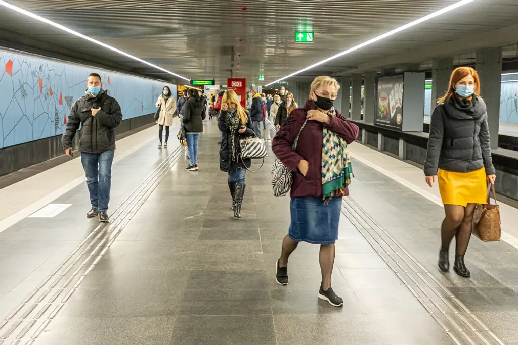 Kötelező maszkviselés BKK