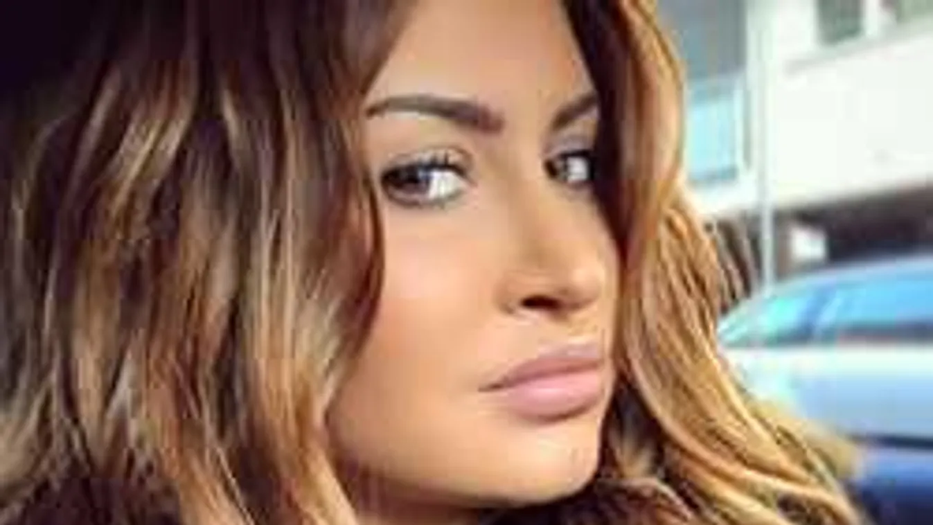 Így győzte le félelmét a magyar aktmodell