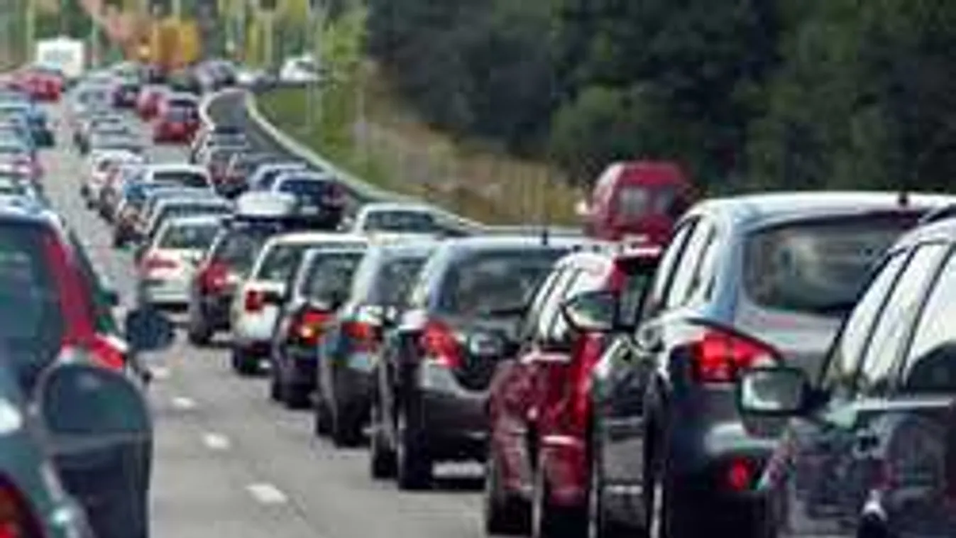 Emiatt van dugó az M7-esen - videó