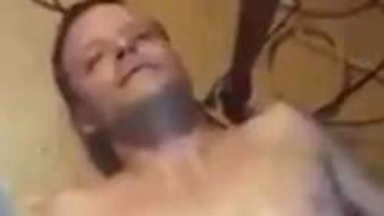 Teljesen szétcsúsztak a szülei, feltette a videót a netre