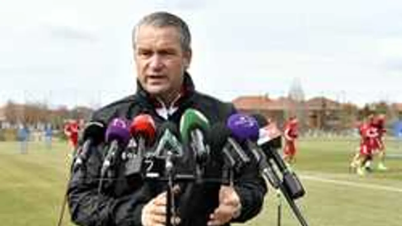 Bernd Storck munkába állt, itt folytatja az exkapitány