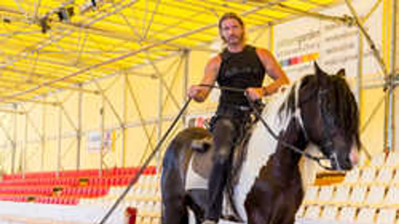 Pintér Tibor nagy bejelentést tett: Visszavonulót fújt