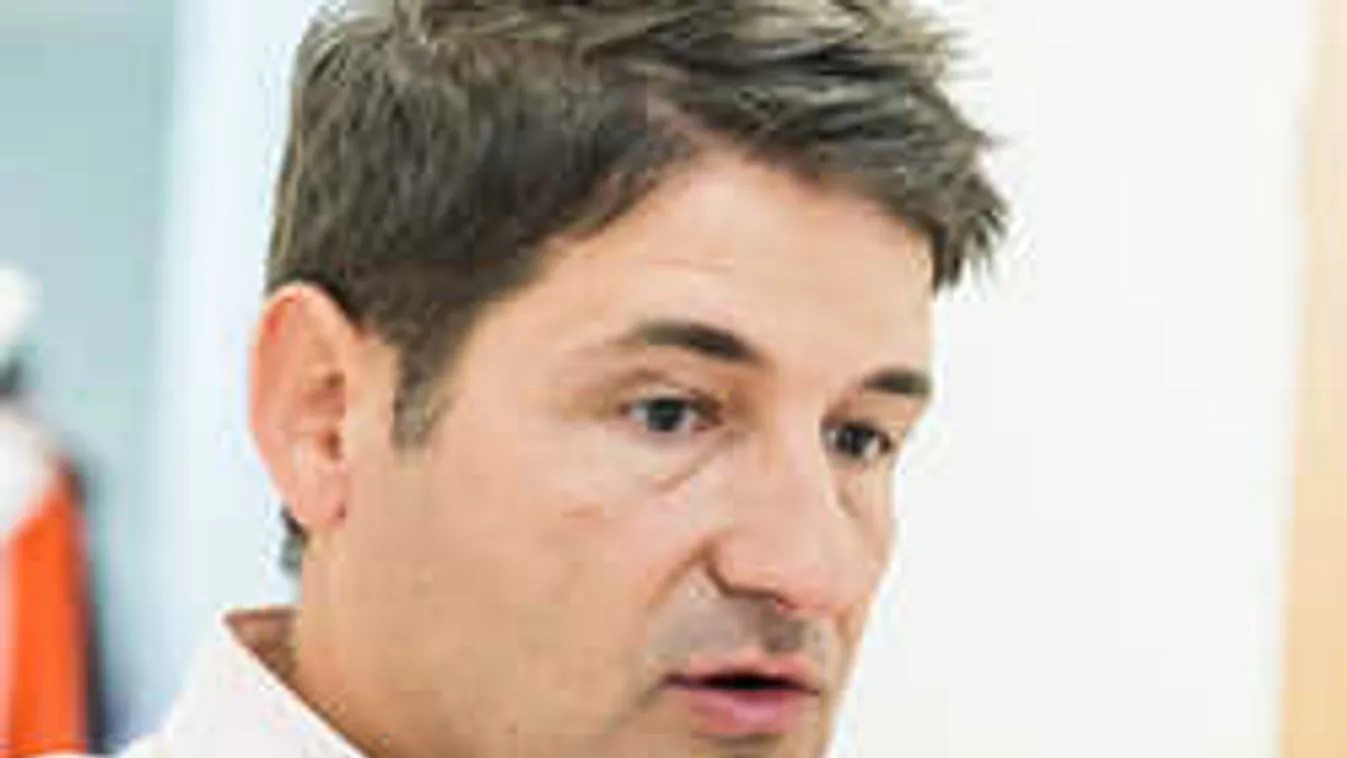 Felgyújtották Hajdú Péter törökbálinti éttermét