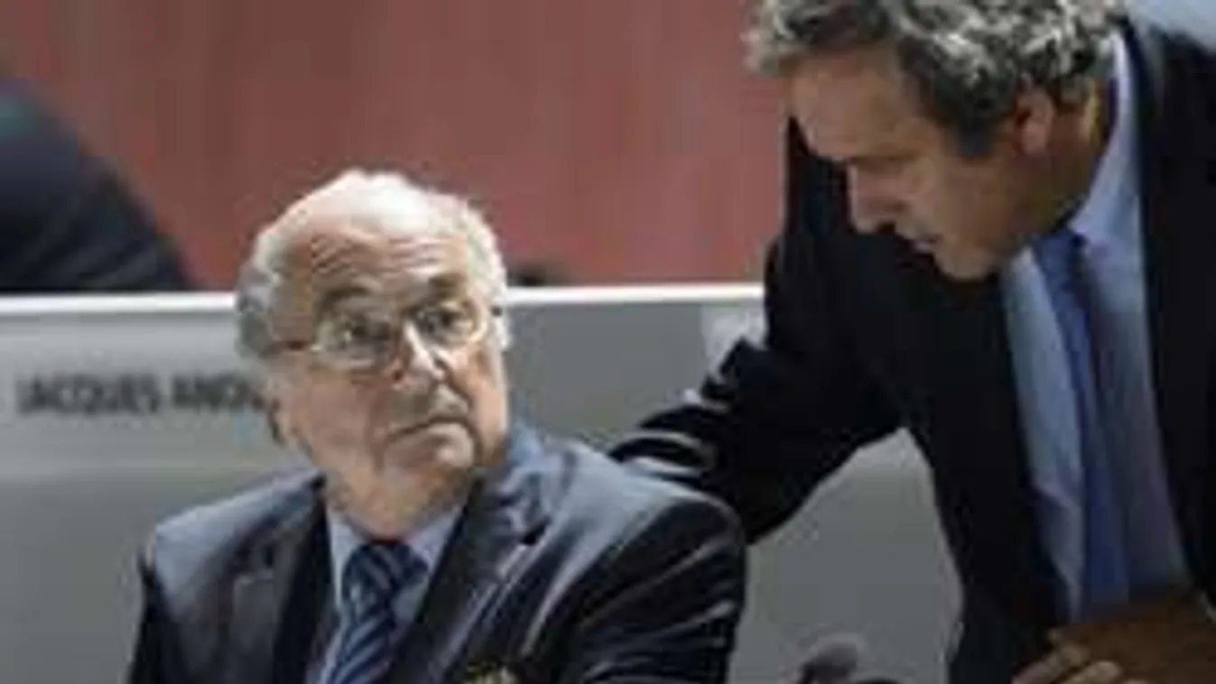 Ki veszi át Blatter helyét?