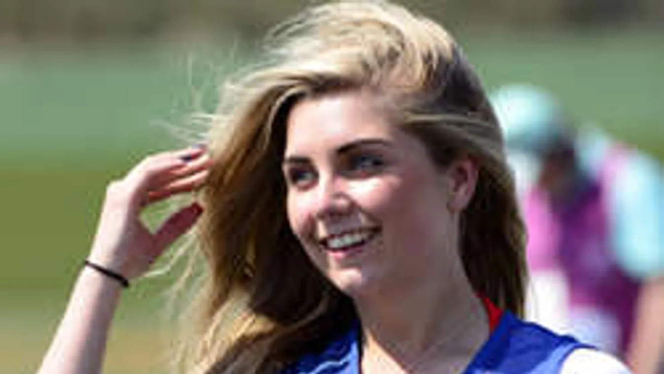 Pufók kislányból lett szexi modell a britek olimpiai sportlövője