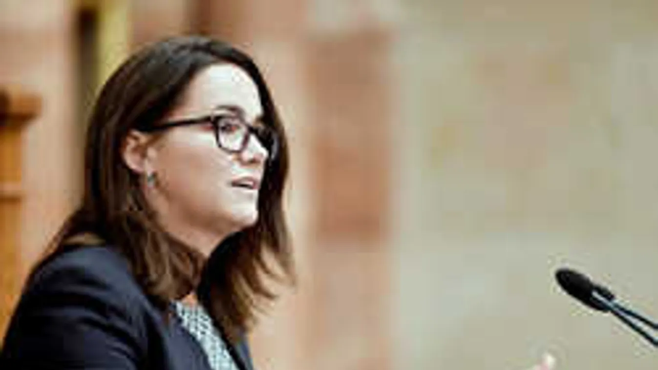 Novák Katalin: Januártól jön a nagyszülői gyed