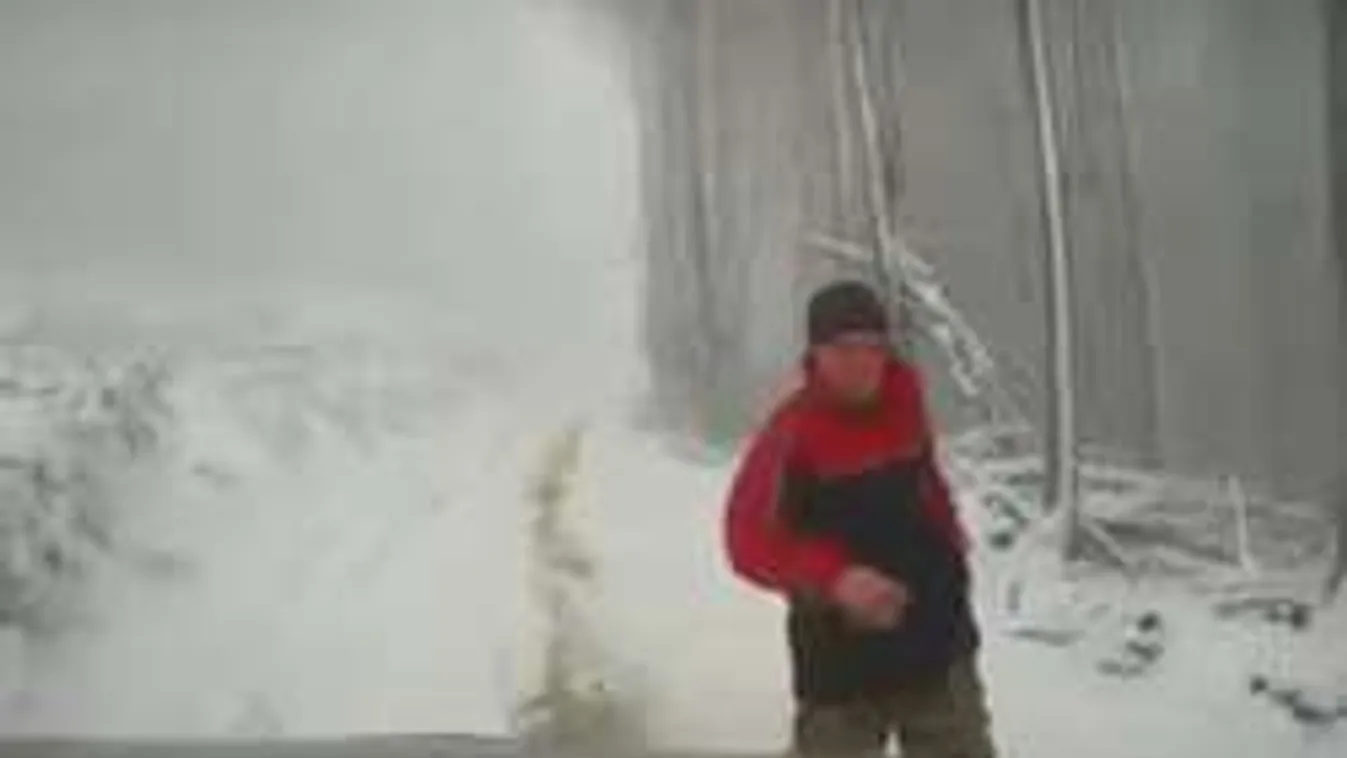 Pokoli borulással zárult a pisiszünet - videó