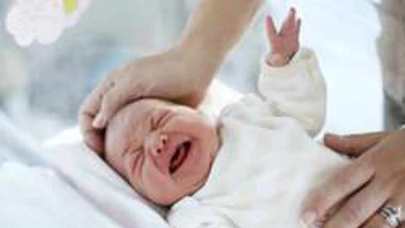 Már gyerek is született a magyar-szerb határon