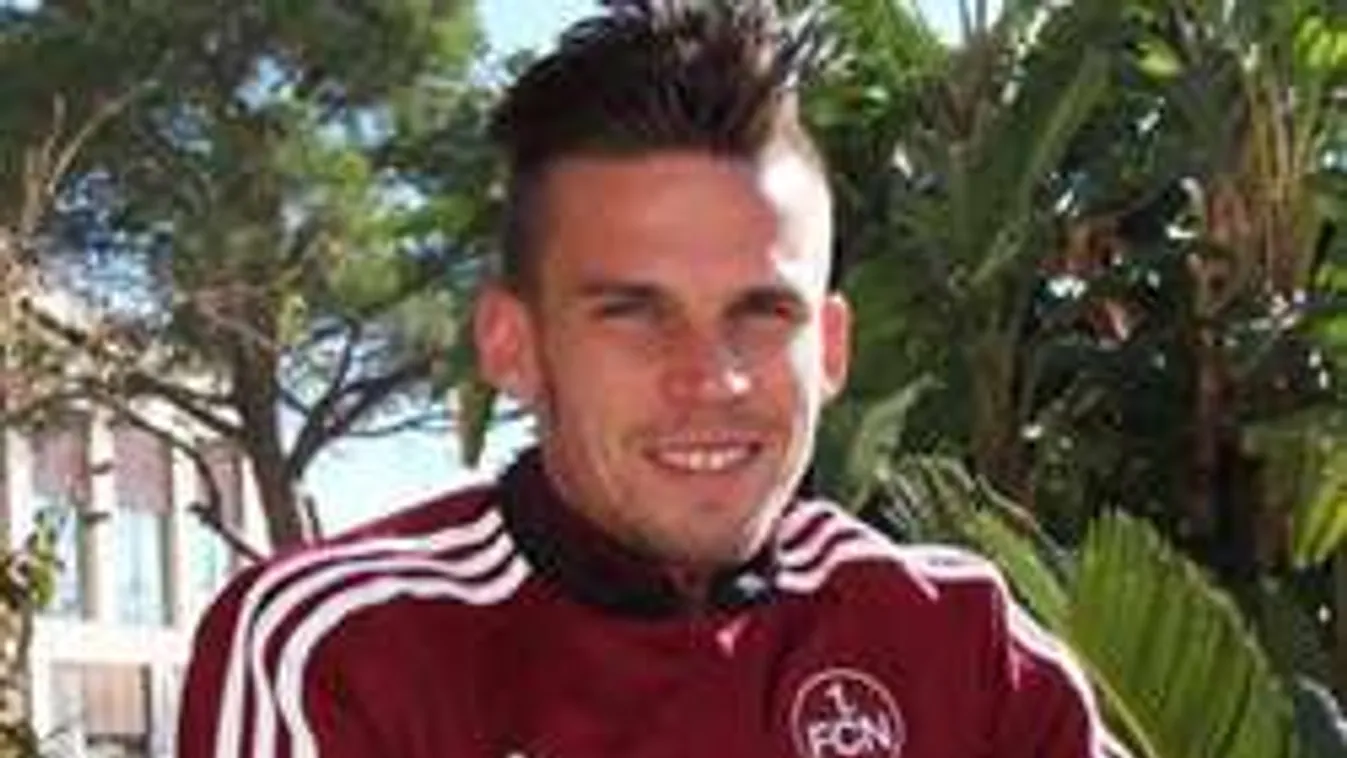 Retteg egy meccstől válogatott focistánk: rémálom fenyegeti