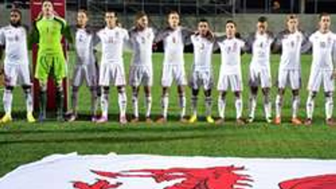 Ugrott az esküvő és a Beyoncé-koncert, focizni kell az Eb-n