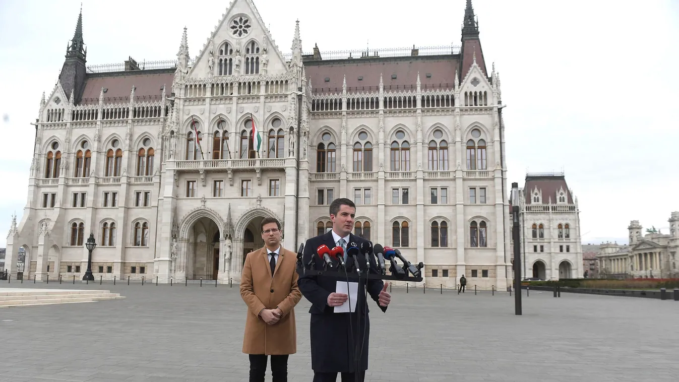 GULYÁS Gergely; KOCSIS Máté
