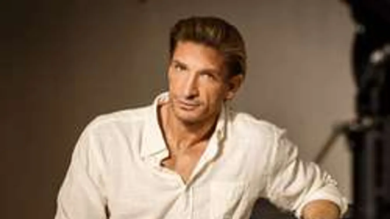 Azt beszélik: Ezért a nőért hagyta el feleségét a magyar sztárszínész!