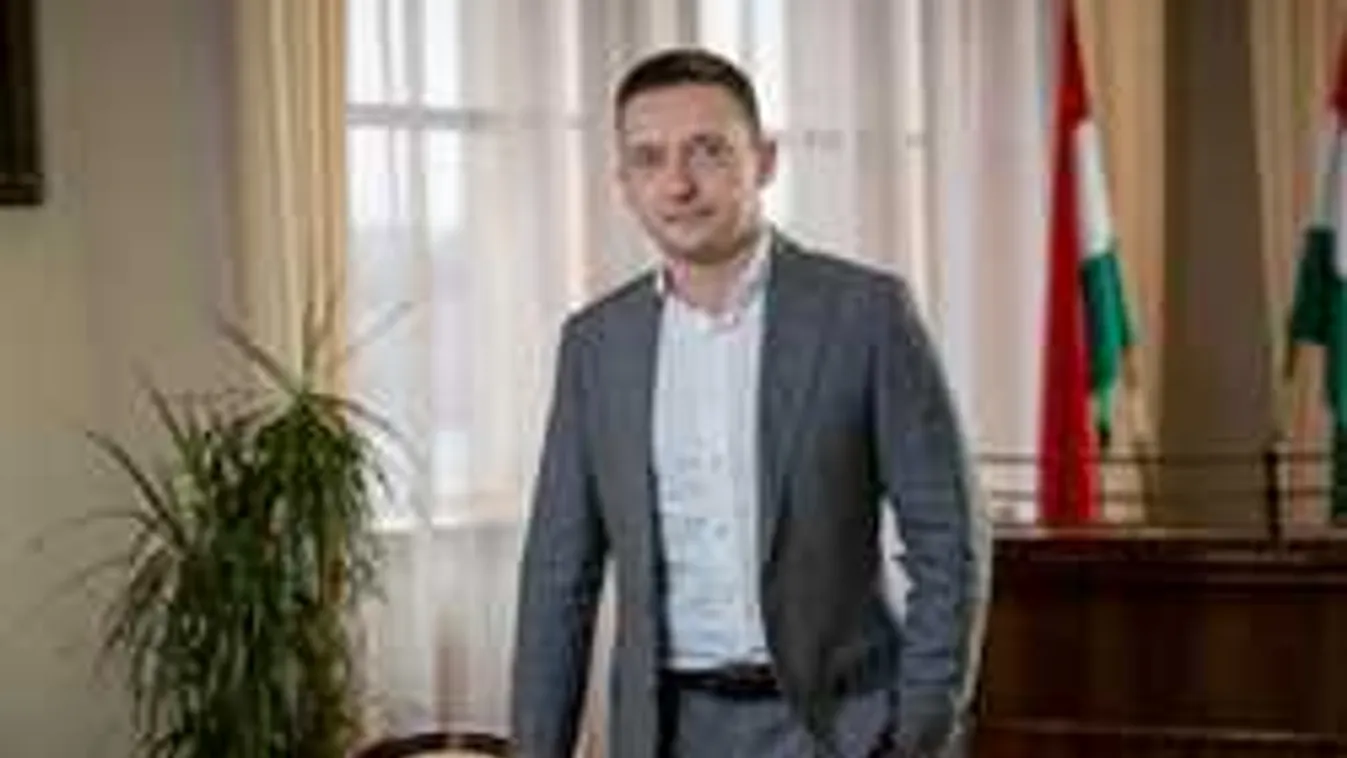 Rogán: Tudjuk, ki pénzeli a mai tüntetést