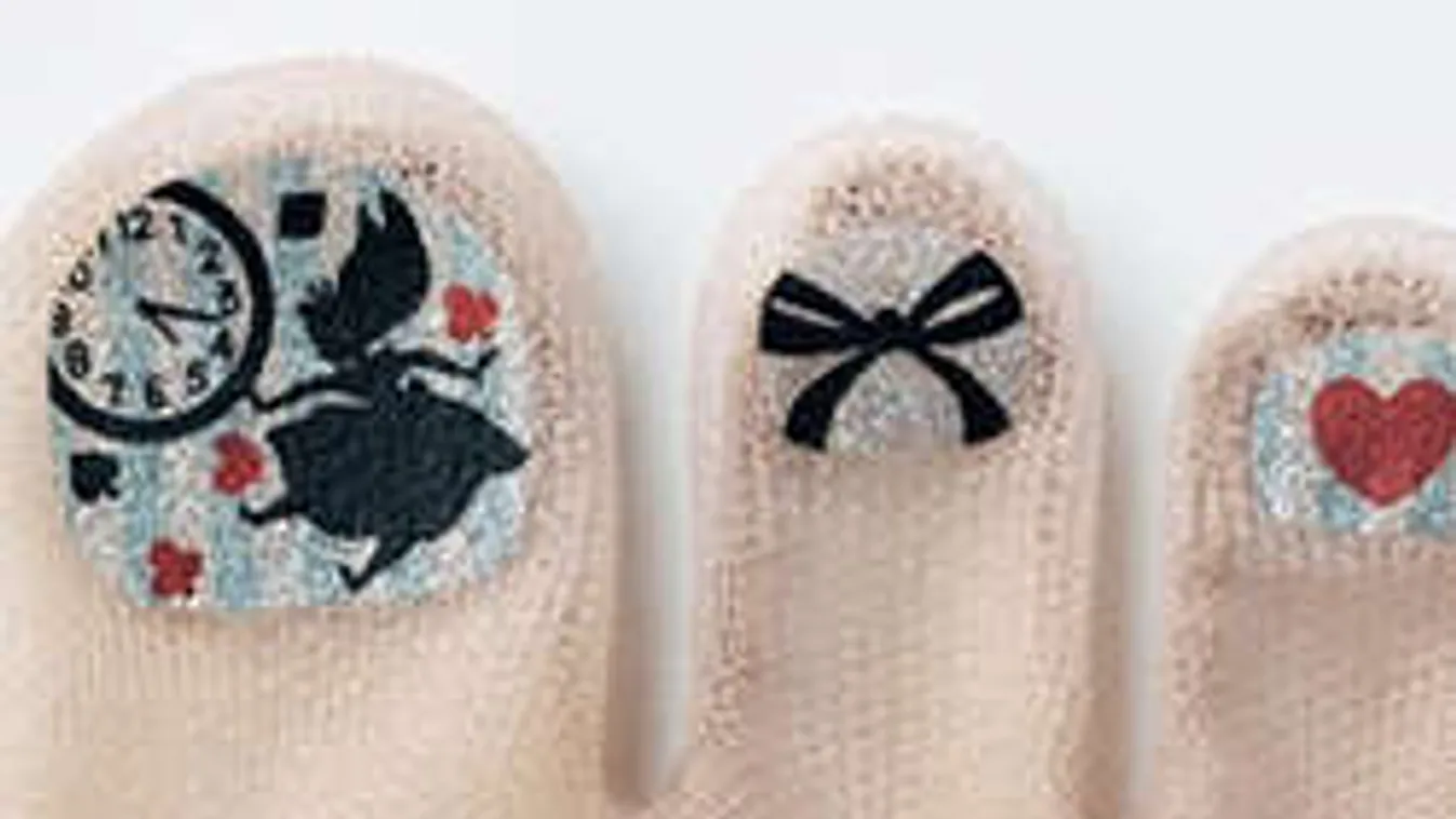 Új találmány: Soha többet nem kell lakkozni a lábkörmödet