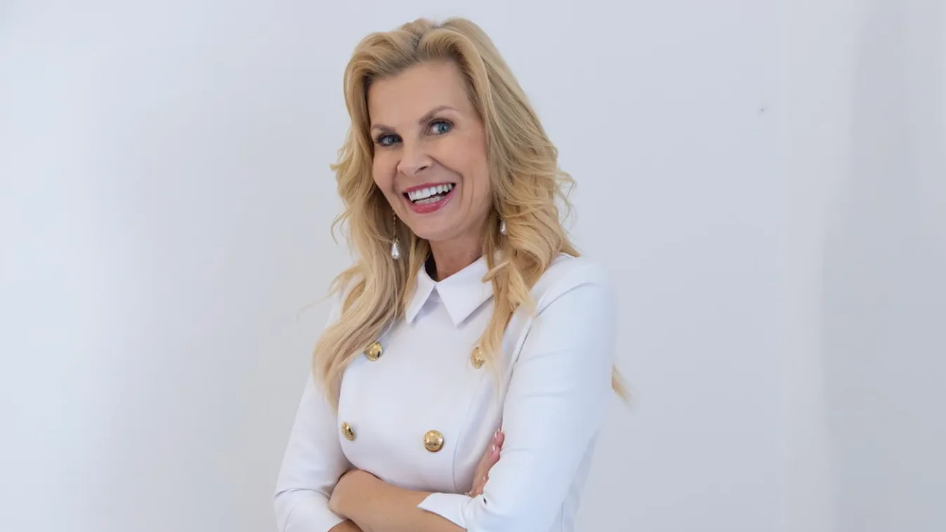 Fürdőruhában mutatta meg tökéletes alakját az 50 éves Polgár Tünde