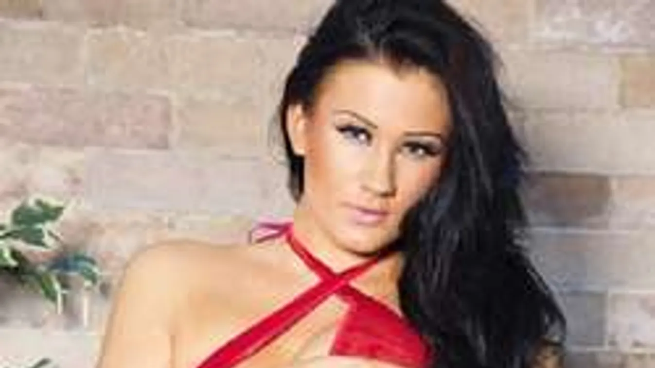 Rejtélyes ügy:  Miért halt meg a hatalmas mellű pornószínésznő?