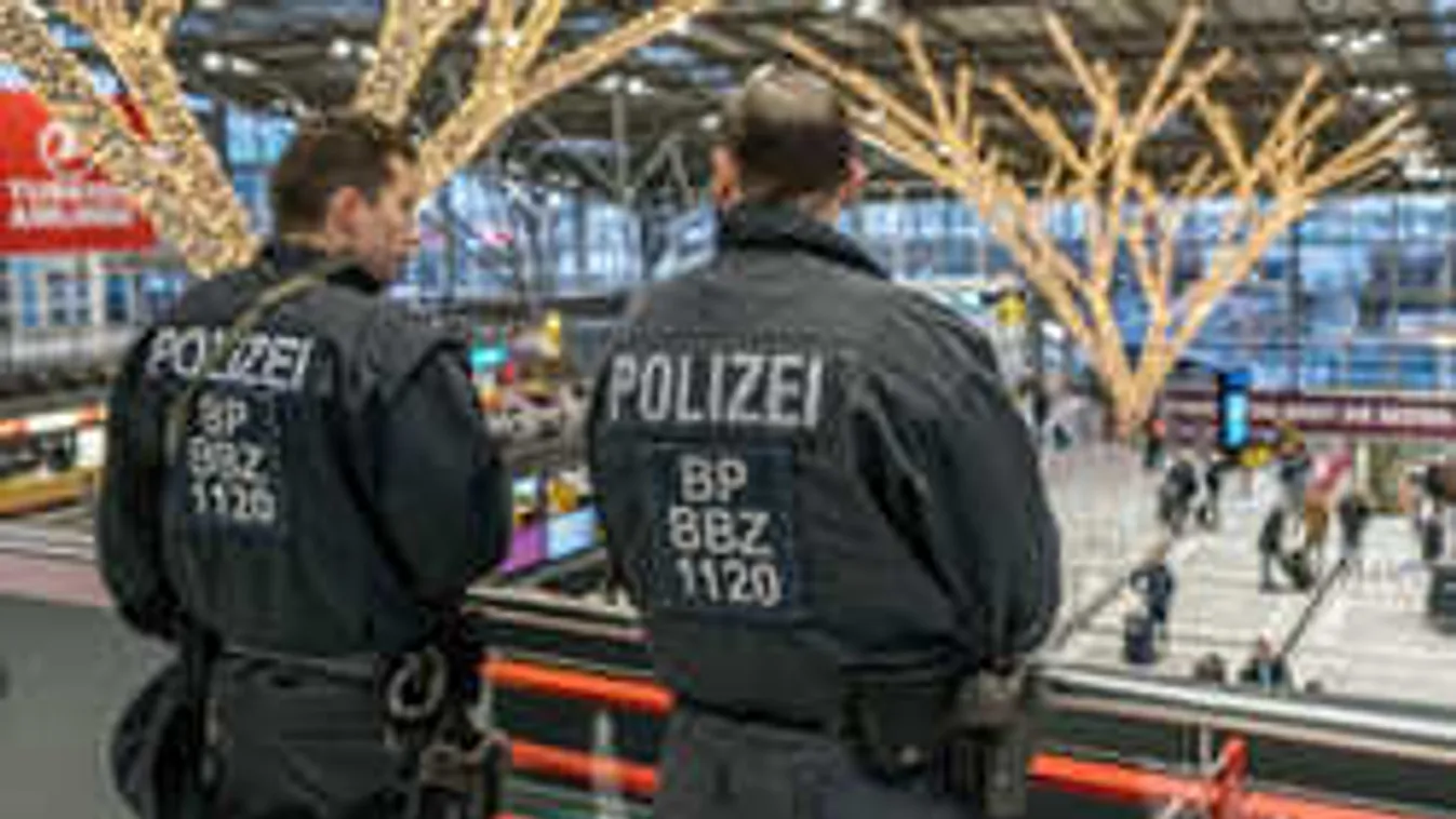 Állig felfegyverzett rendőrök lepték el a német reptereket!