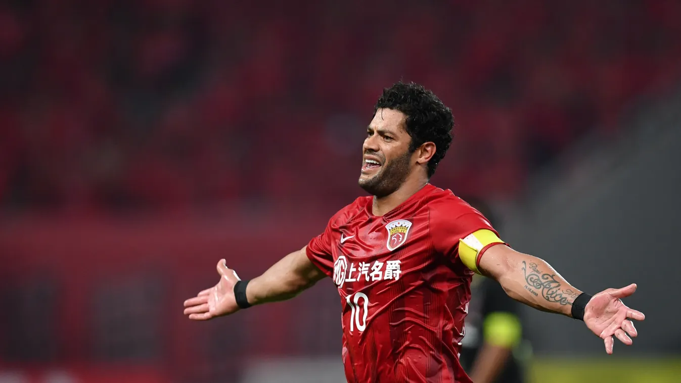 Meglepő történet, nem akárkivel jött össze válása után a sztárfocista