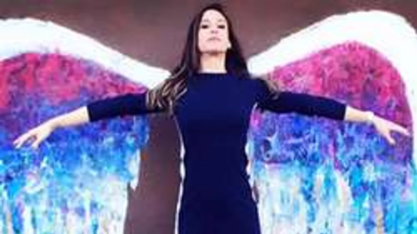 Vajna Tímea dögös ruhája ellopta a show-t a Magyar Filmhéten