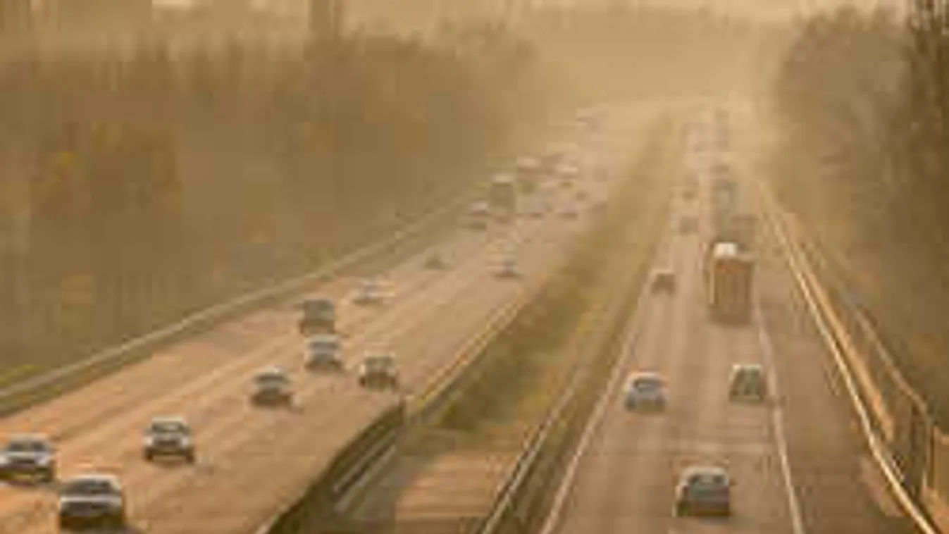 Pokoli lesz egy hónapig az M1-es sztrádán közlekedni