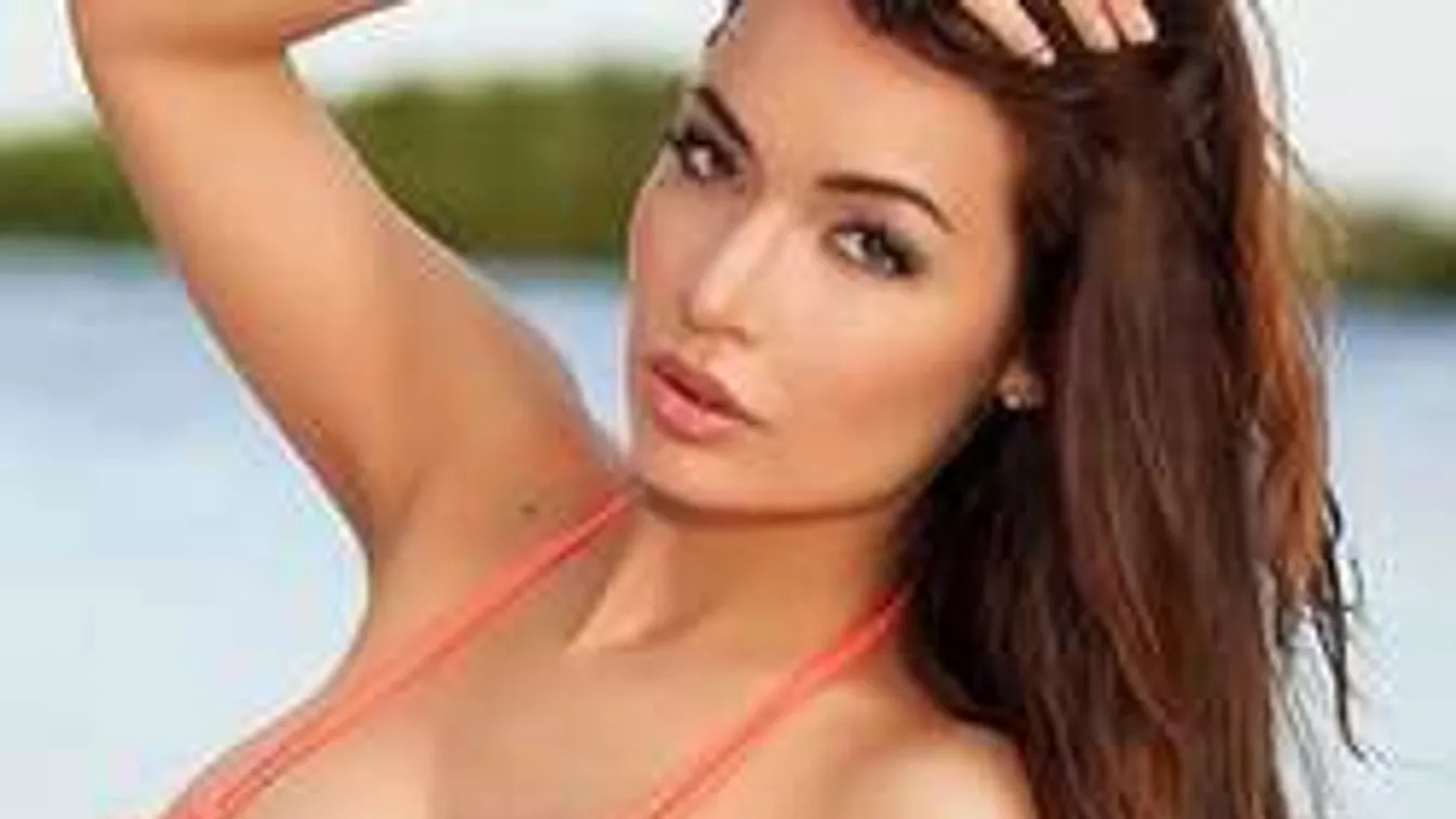 Lévai Adrienn hatalmas melleitől te sem kapsz levegőt