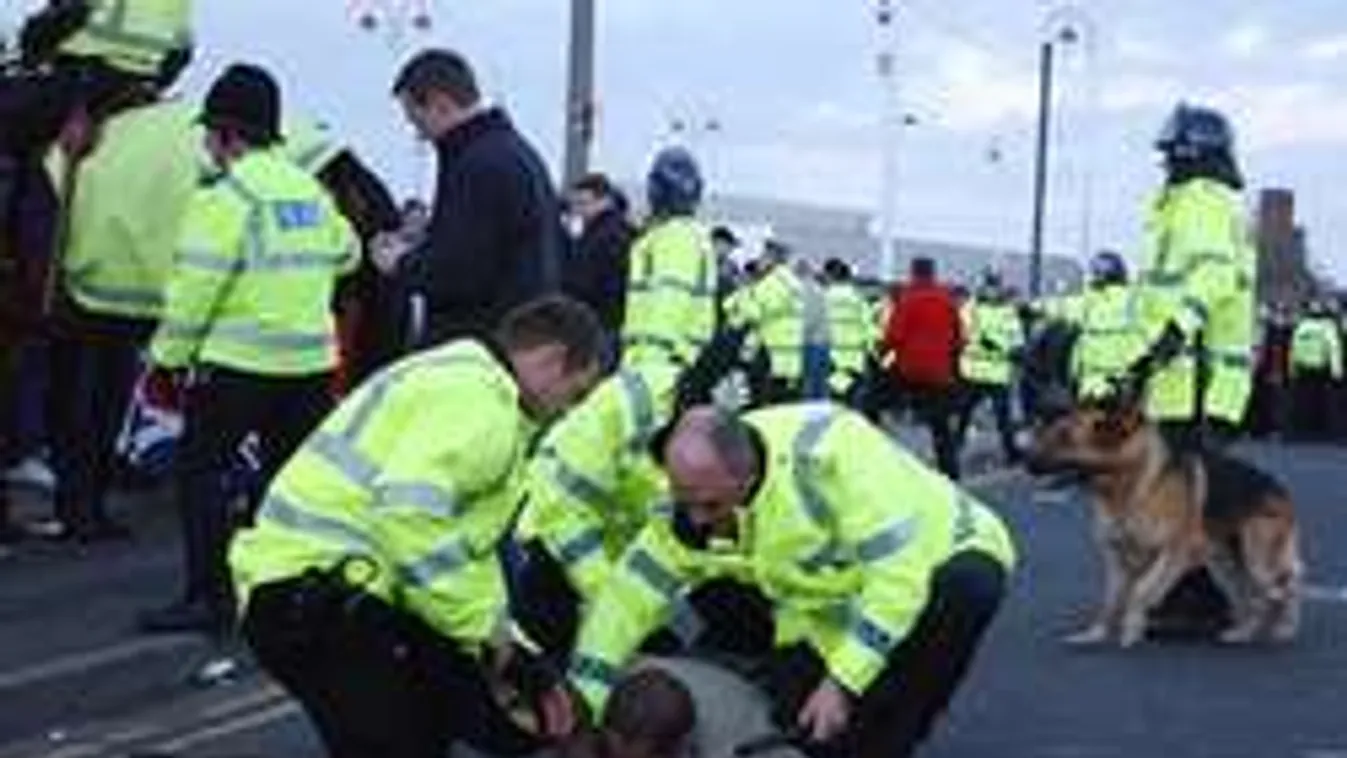 Botrányra számítanak, még több rendőrt kértek