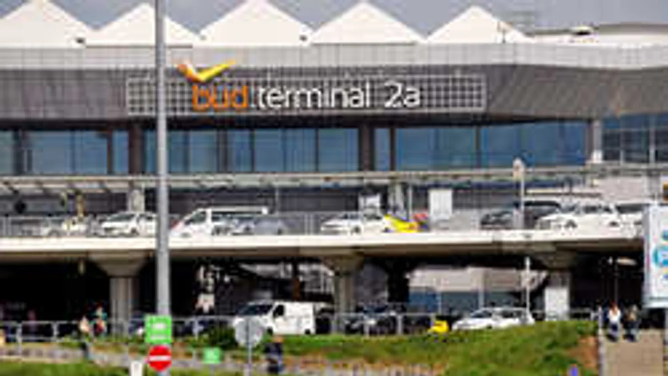 Most érkezett: Le kellett zárni a Liszt Ferenc repülőteret