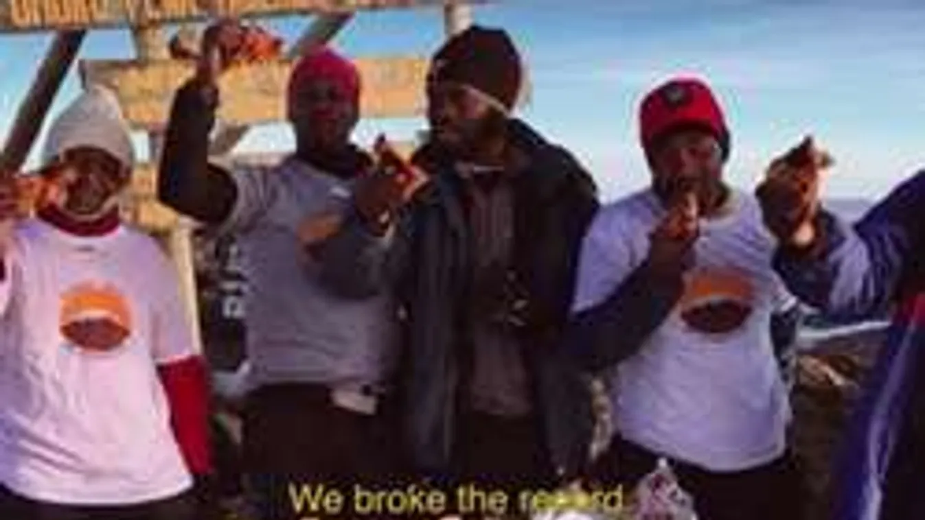 Elképesztő, négy napig szállította a pizzát a hegyi futár