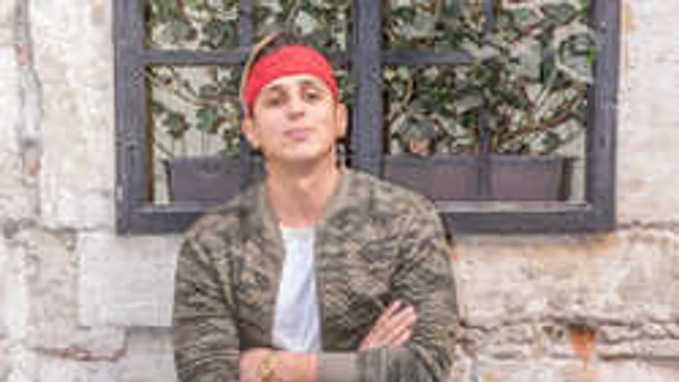 Odacsapott Berki Krisztián: kínos fotót töltött fel Aurelióról