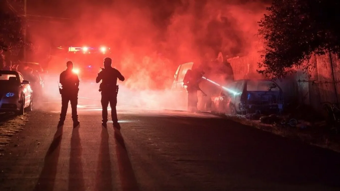 Terrortámadásnak minősítették egy lengyelországi oltóközpont felgyújtását