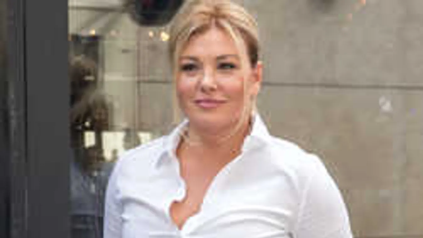 Õrületes fotó került elő a múltból Liptai Claudiáról és Ábel Anitáról