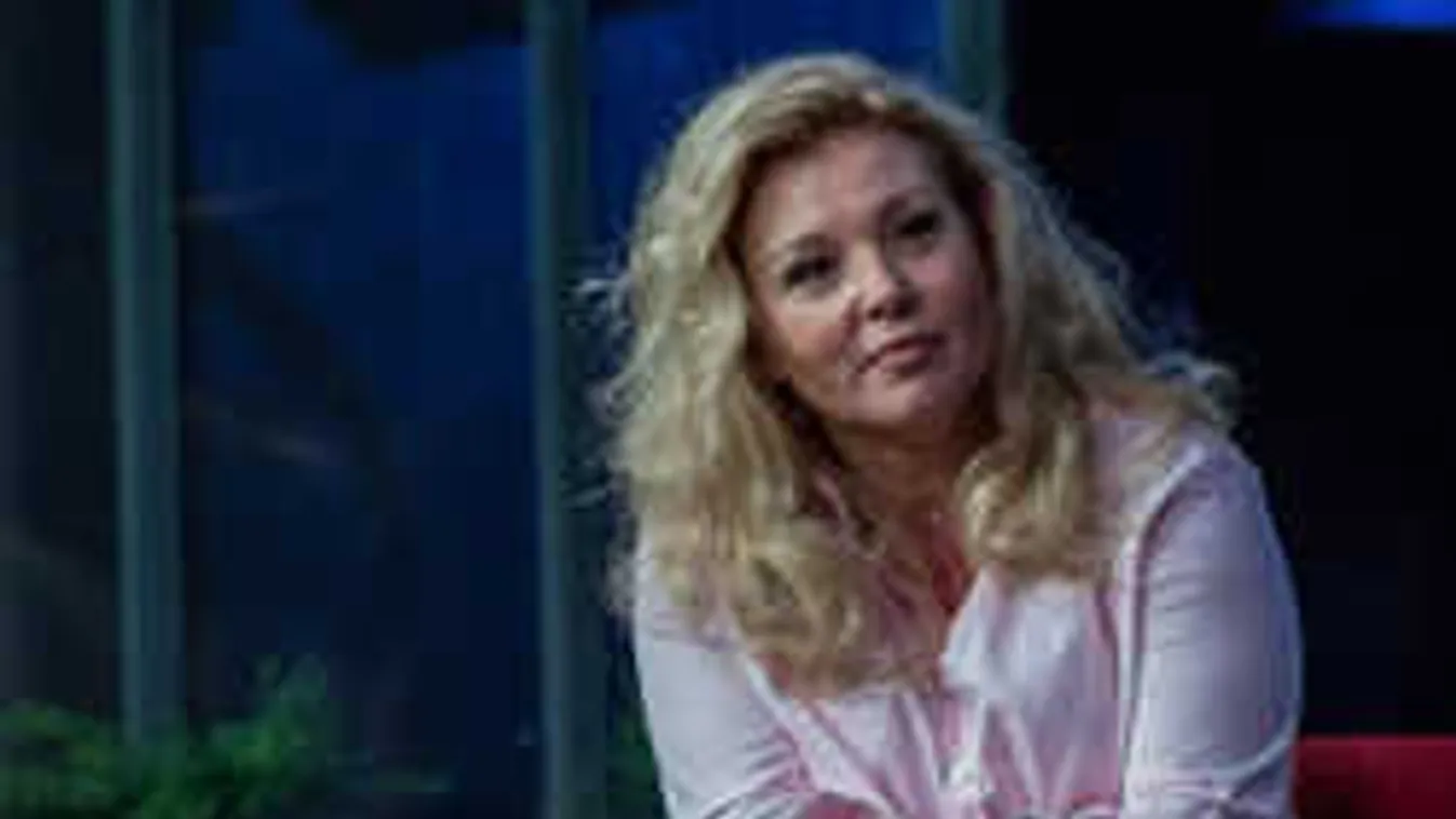 Elképesztő fotó: Így néz ki Liptai Claudia bikiniben