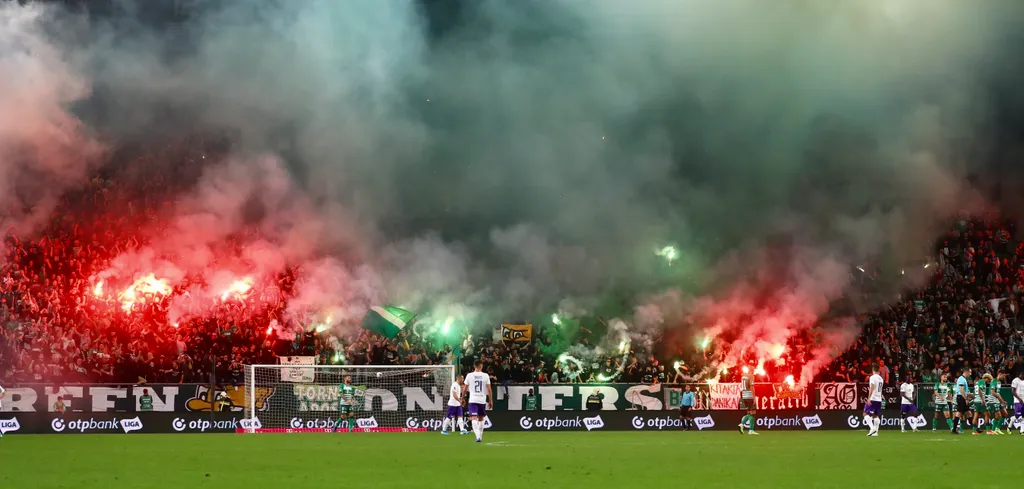 A0A1E659-0ADA-4C06-8CAE-4CBF69ABCAD4