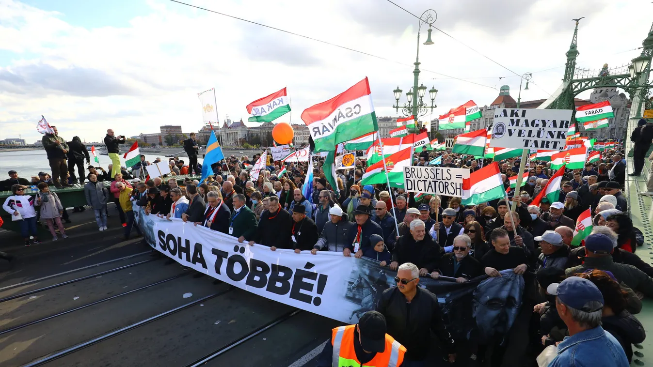 „Remény egy jövőképre” – több százezren vonultak a Békemenettel