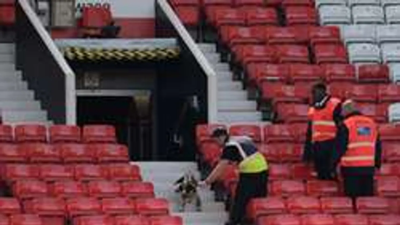 Botrány Manchesterben! Ezért kellett menekülnie 75 ezer szurkolónak!