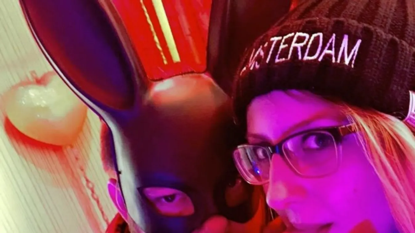 Édeshármas a karanténban: Hatvanezerért árulta a gyönyört a szexfüggő mentős