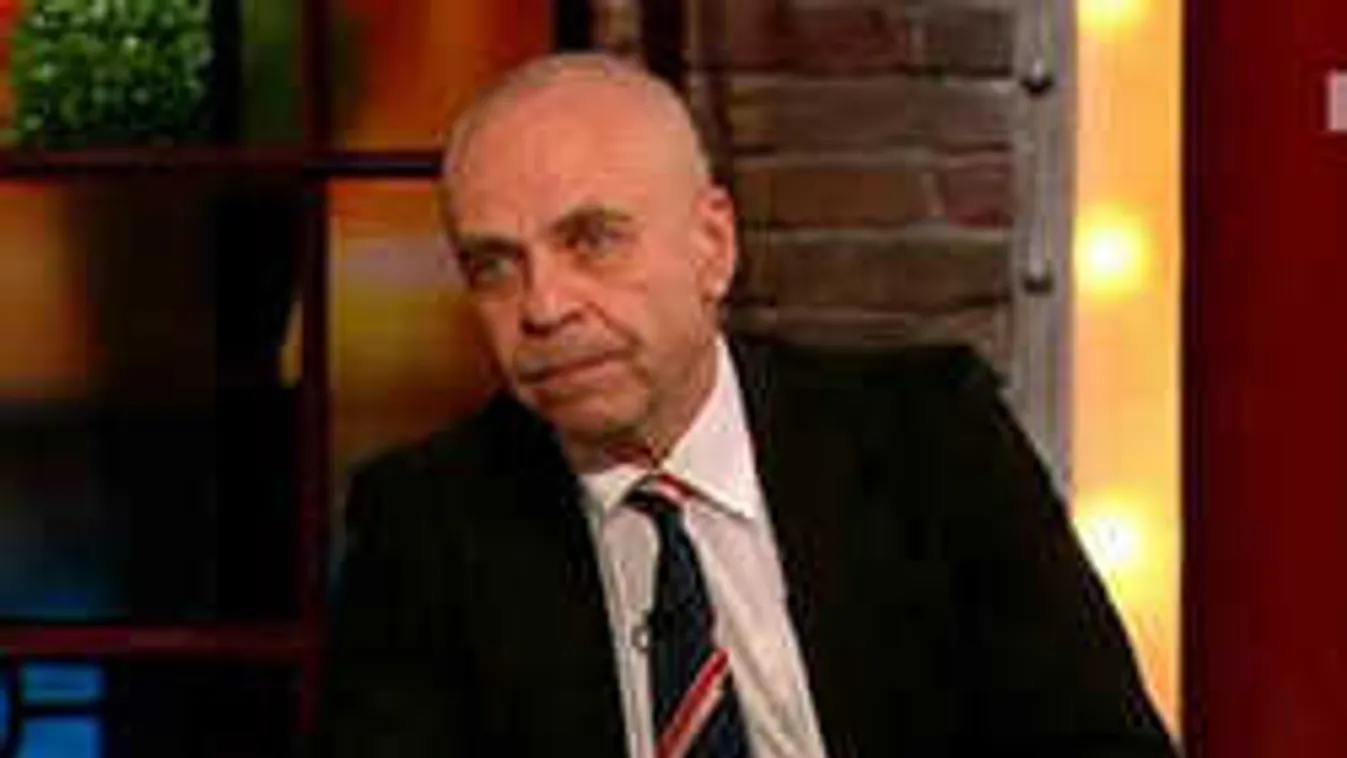 Érdekes fotó került elő a magyar humoristáról!