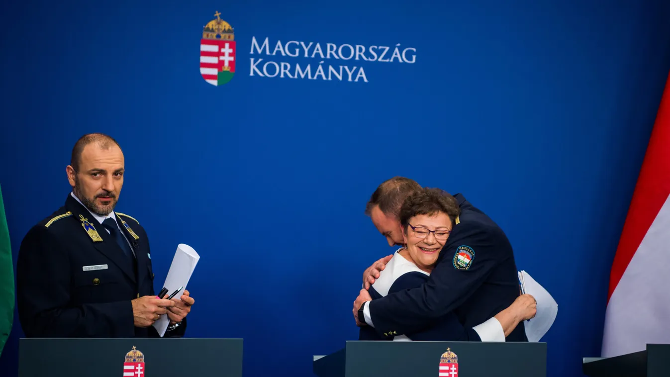 KISS Róbert; MÜLLER Cecília; GÁL Kristóf