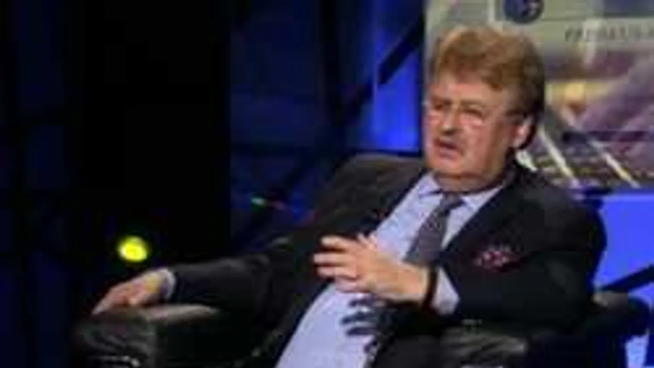 Botrány! Pitiáner csaló Merkel bizalmasa