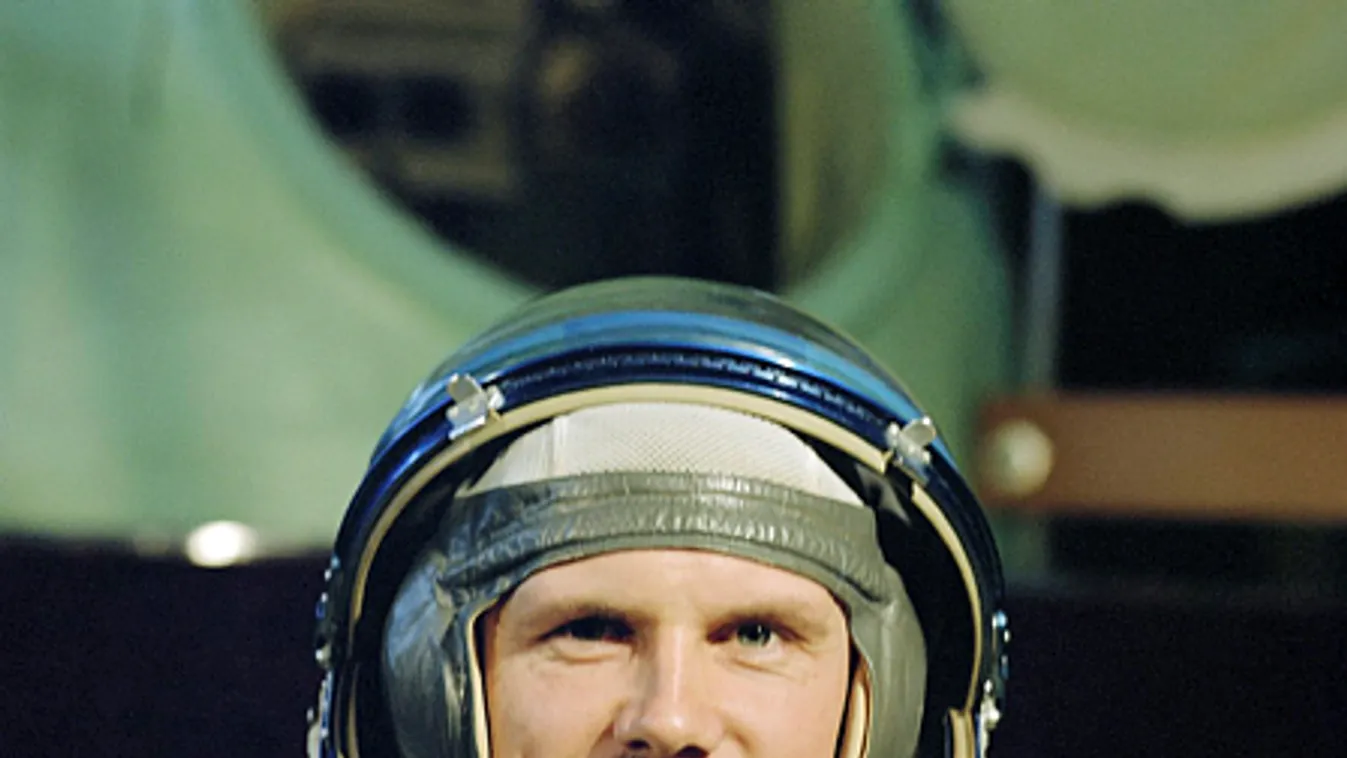 Nem hiszed el, mit mutatott meg az első magyar űrhajós – Fotó