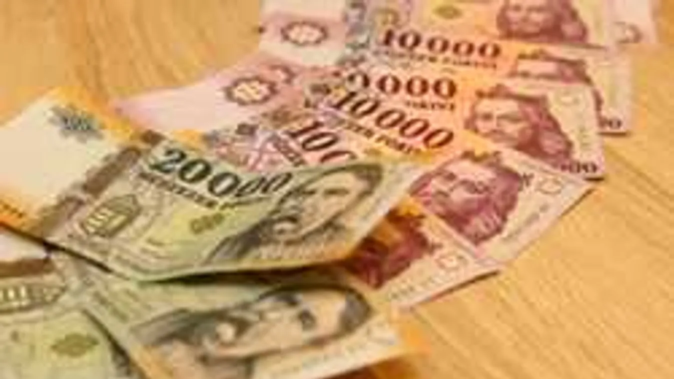 Fegyveres fenyegetést kapott a NAV: botrányos videó terjed a neten