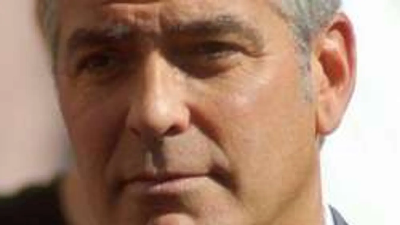 Migránsok özönlötték el George Clooney olaszországi luxusvilláját!